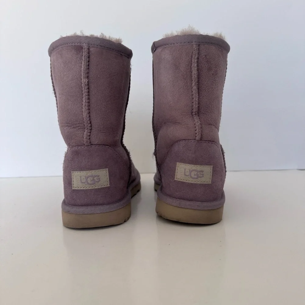 UGG  Classic Short ll Boot Wildflower